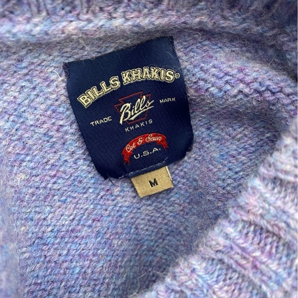 BILLS KHAKIS Men’s Blue Crewneck Wool Sweater Medium Made in USA - Picture 3 of 4